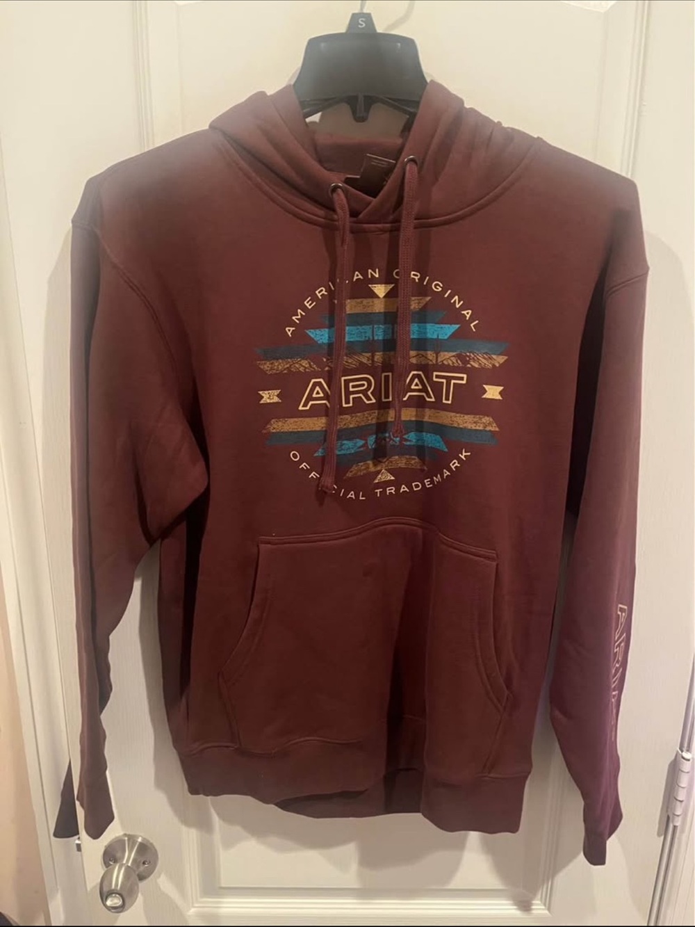 Ariat Men’s Brown Hoodie with Multicolor Graphic